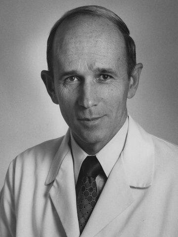 Dr. Ken H. Cooper