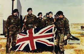 EXPEDICION BRITANICA,INVADEN LAS ISLAS