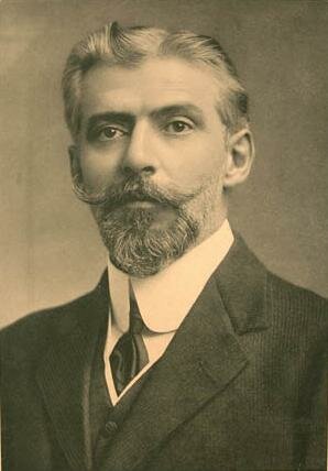 Alvear asume como intendente de Bs.As