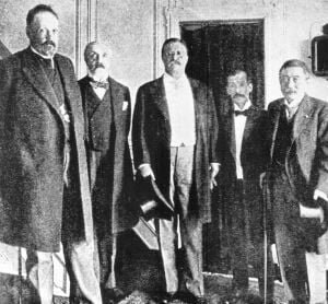 Russian and Japanese delegates convened in Portsmouth, New Hampshire