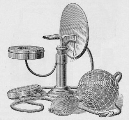 Primer uso de flash a base de magnesio.