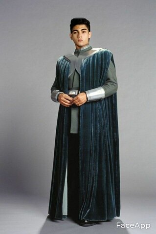 Julius Sunder nuevo Canciller