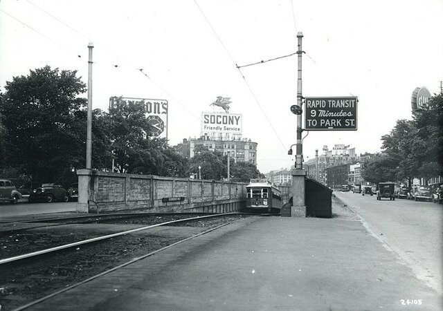 Birth of Daniel Dennett