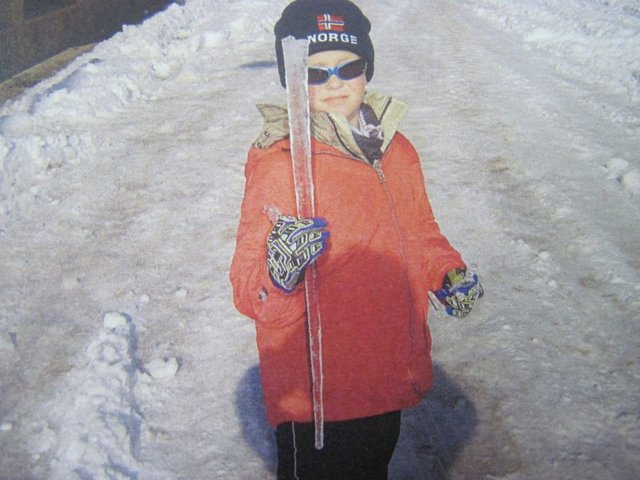 VAIG AL POBLE DELS MEUS AVIS QUE FEIA POC QUE HAVIA NEVAT