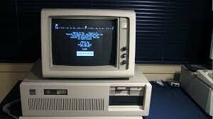 Primer Correo Electrónico