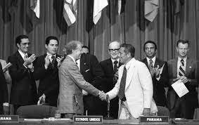 Devolucion del Canal de Panamá