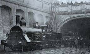 Primer metro en Londres.