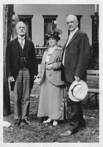 Melvile and Annie Dewey
