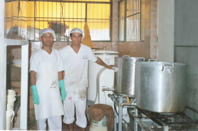 Começa a produção de pães caseiros