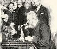 Antonio Meucci inventa el primer teléfono.