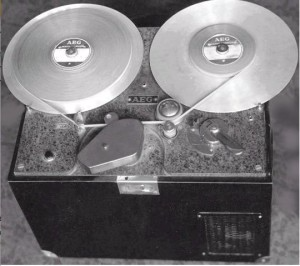 PRIMERA CINTA MAGNÉTICA