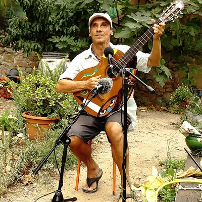 Timeline: Manu Chao