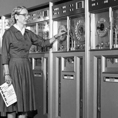 Timeline: Grace Hopper