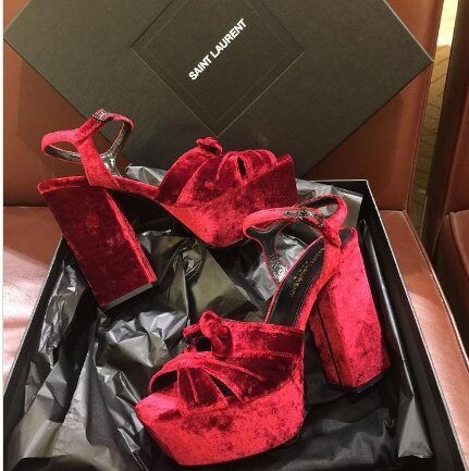 Plataforma de Terciopelo