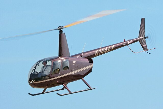 Helicóptero R44