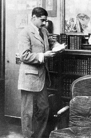 Se escapa con Arthur (Boy) Capel