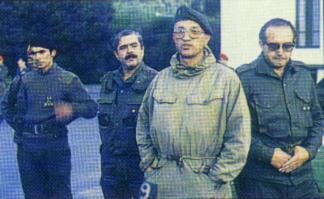 SEGUNDO LEVANTAMIENTO "CARAPINTADAS