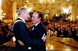 FIN DEL MANDATO DE MENEM- ASUME DE LA RÚA (1999)