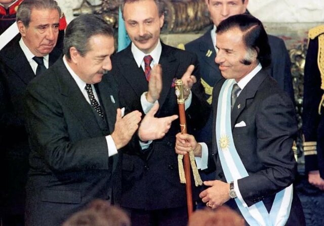 Traspaso de mando: de Alfonsín a Menem