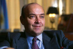 DOMINGO FELIPE CAVALLO: MINISTRO DE ECONOMÍA