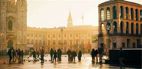 QUIEN FUE LA PRIMERA CIUDAD EN TENER UNA?