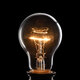 Bombilla iluminada