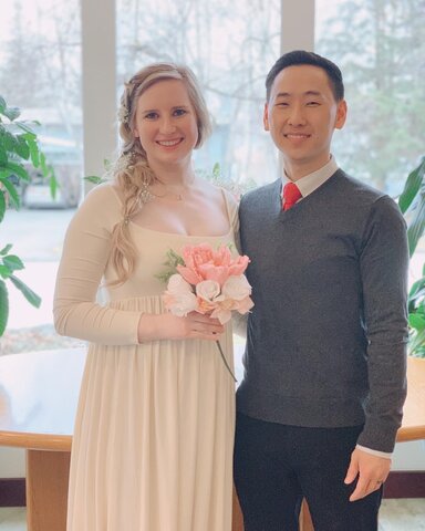 Decision to marry: Intimacy vs. isolation