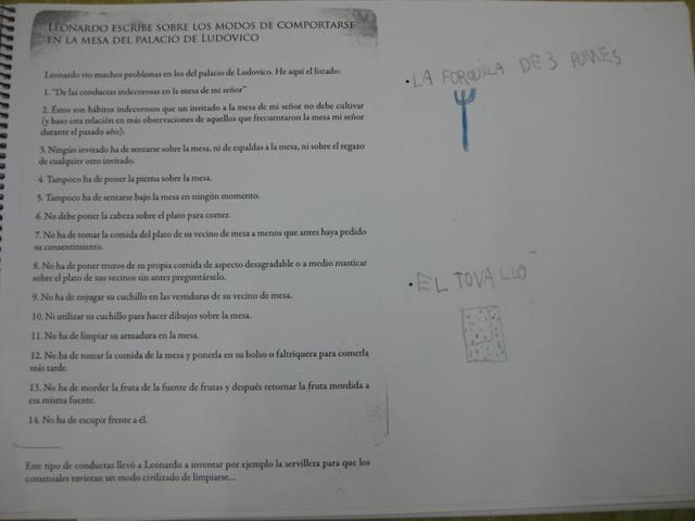 El tovalló i la forquilla de tres punxes