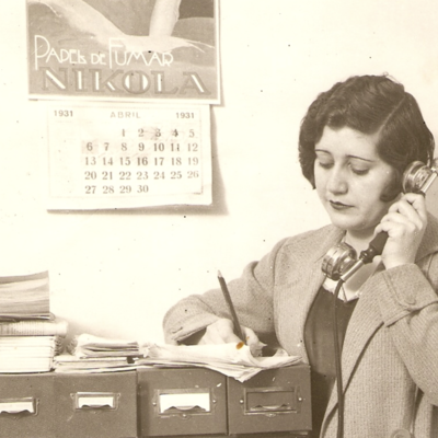 Timeline: JOSEFINA CARABIAS - LLISTA DE MITJANS