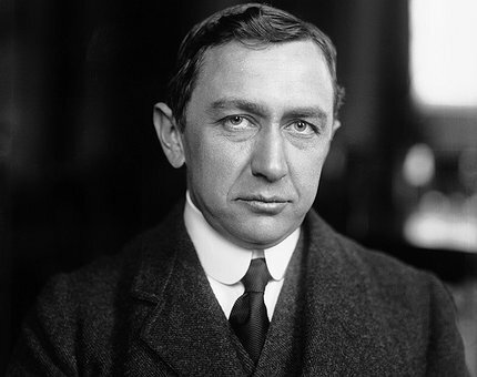 la primera agencia de relaciones públicas del mundo