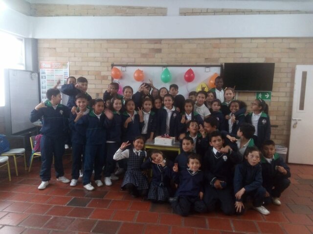 mi primera vez celebrando mi cumpleaños en el colegio