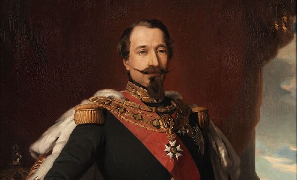 Luis Napoleón Bonaparte se autoproclama emperador