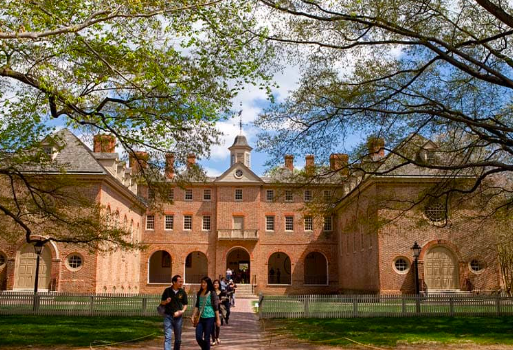 loving college at william and mary