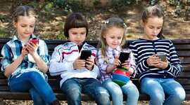 Timeline: Evolución de la tecnología en las aulas de clases