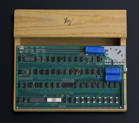 Wozniak completes the basic design of the Apple I