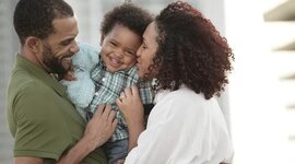 Timeline: Papel que desempeñan los padres en las diferentes etapas del desarrollo de los hijos.