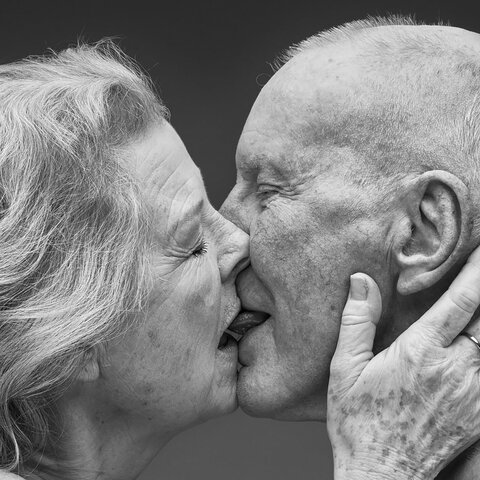 VEJEZ (65 EN ADELANTE)