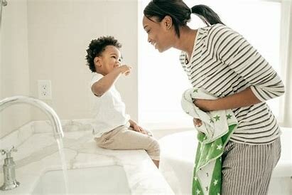 Introduces and Changes Subject