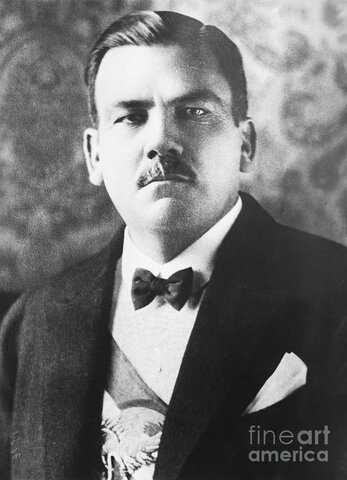 Expulsión de Plutarco Elías Calles