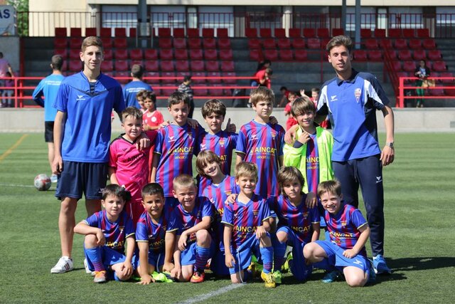 Començo a jugar futbol