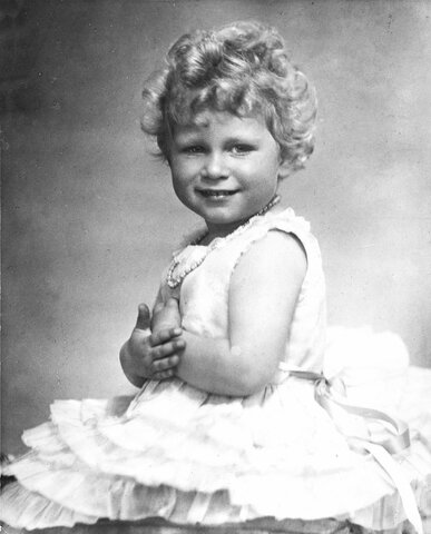 Elizabeth Alexandra Mary Windsor (Londres, Anglaterra, 21 d'abr)il de 1926