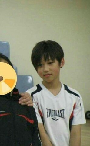 -.𝗔𝗱𝗼𝗹𝗲𝘀𝗰è𝗻𝗰𝗶𝗮