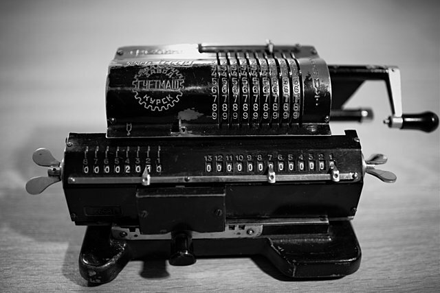 Цифровые счетные машины арифмометры