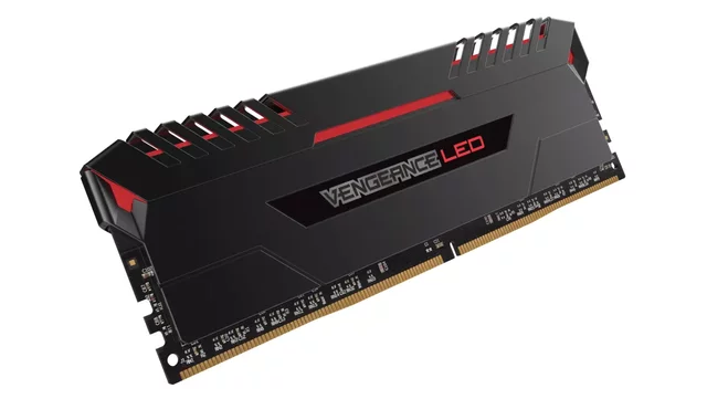Corsair Vengeance LED (Mejor RAM)
