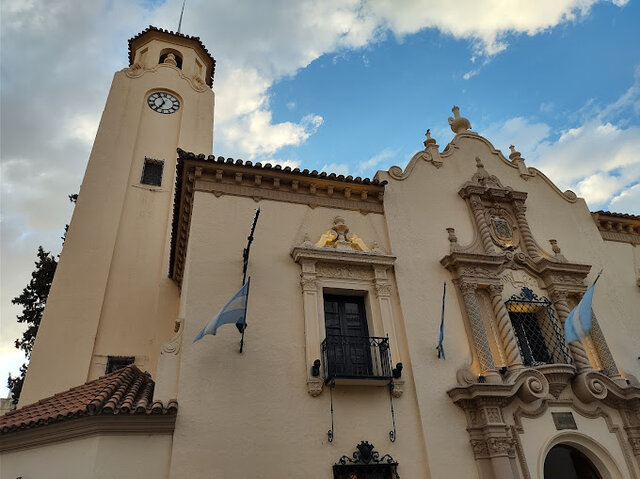 Ingreso al secundario / Colegio Nacional de Monserrat