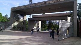 Timeline: LÍNEA DE TIEMPO UNAH