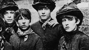 beginning of the match girls