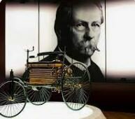 Karl Benz solicitó la patente primer automóvil de la historia.