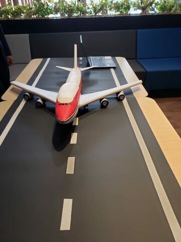 Boeing 747 -100 Combi