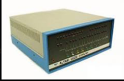 микрокомпьютер Altair